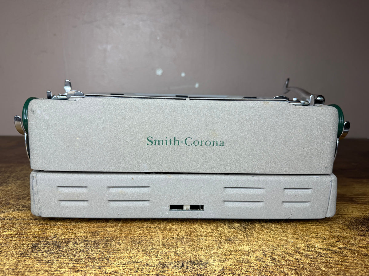 Excellent! Serviced 1955 Smith-Corona Silent-Super Vintage Portable Typewriter Elite