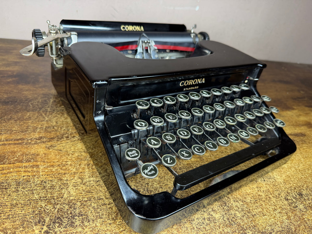 Beautiful! Serviced 1939 Corona Standard Flat Top Glossy Black Typewriter New Platen