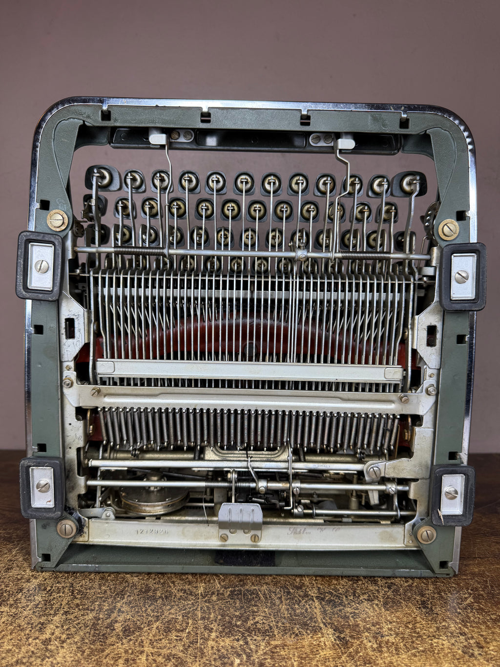 Serviced 1958 Olympia SM3 Double Gothic Pica No.32 Green Portable Typewriter New Platen