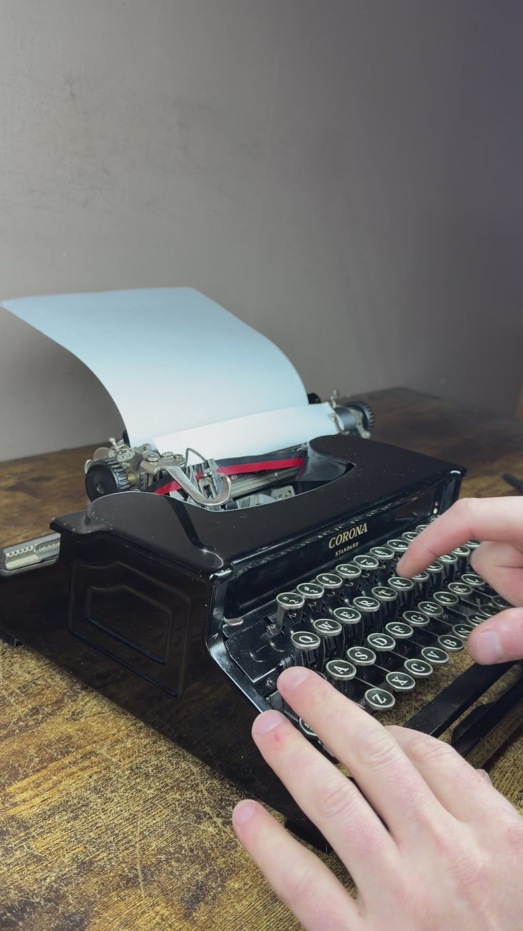 Beautiful! Serviced 1939 Corona Standard Flat Top Glossy Typewriter New Platen