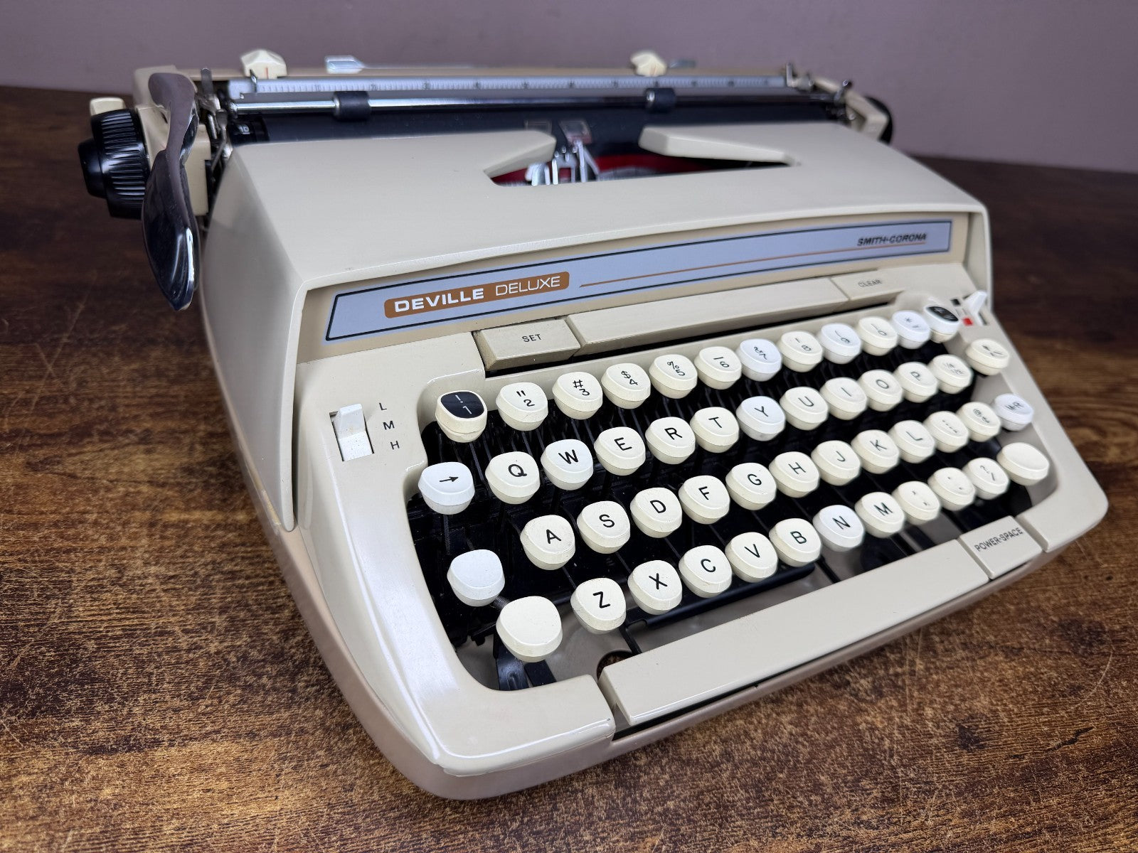 Nice! Serviced 1980s Smith-Corona Deville Deluxe Vintage Portable Typewriter