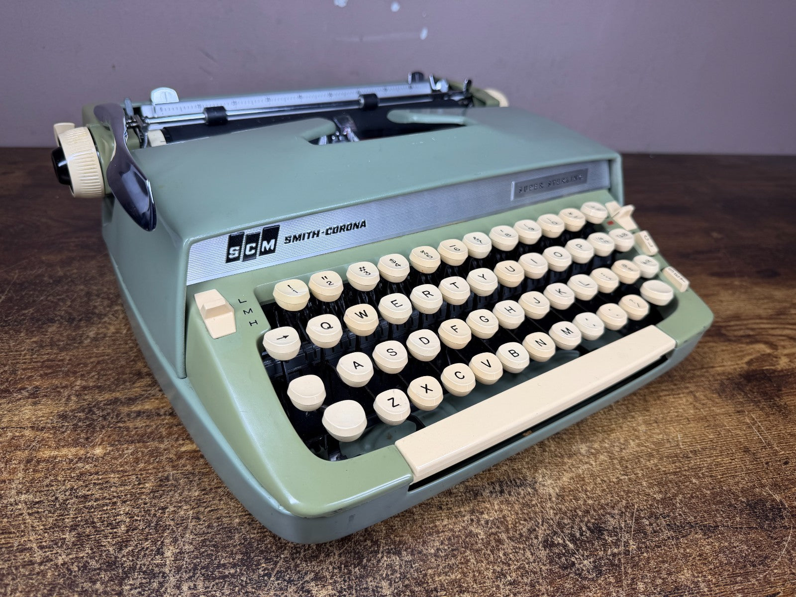 Nice! Serviced 1969 Smith-Corona Super Sterling Seafoam Green Typewriter