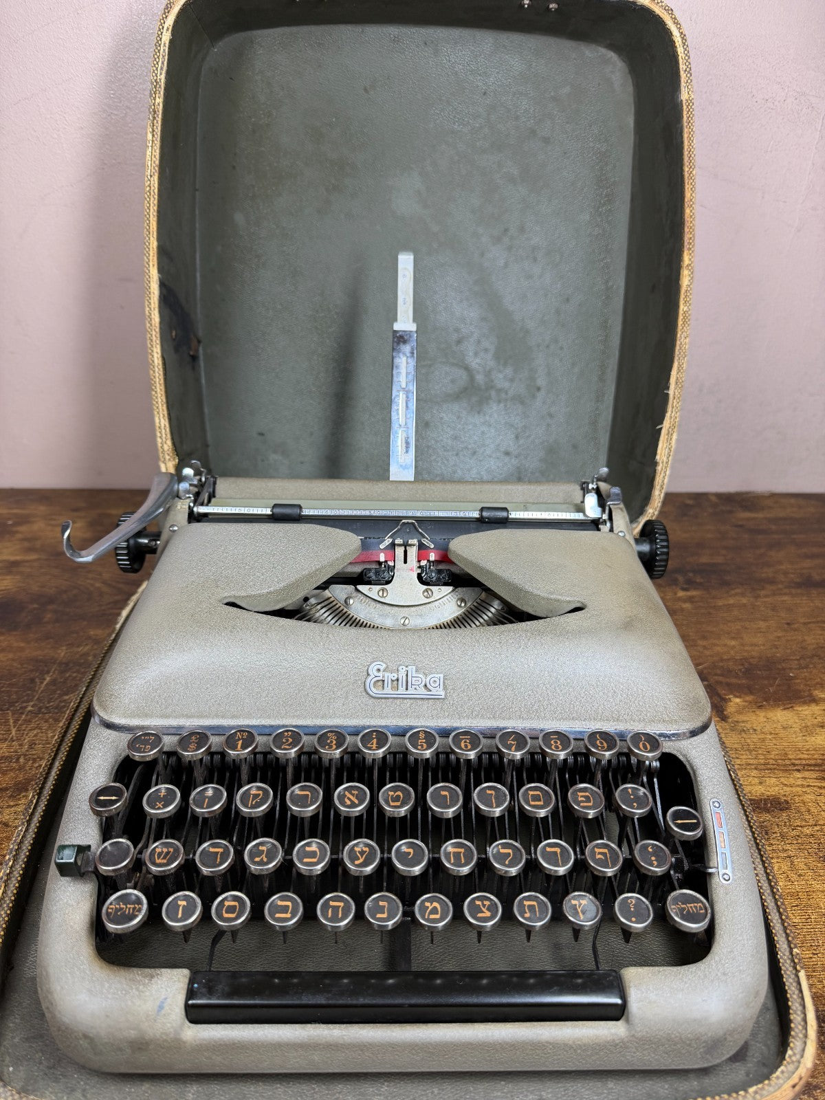 Serviced 1962 Erika Model 10 Hebrew Layout Vintage Portable Typewriter