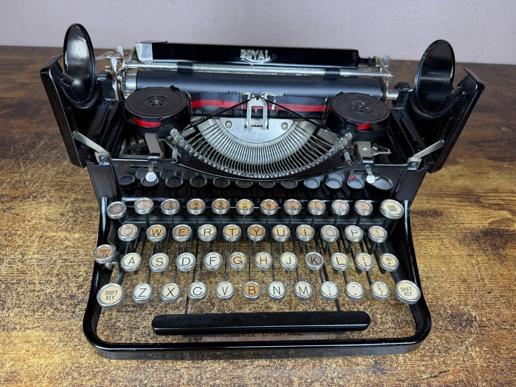 Excellent Serviced 1931 Royal P Model Glossy Gull Wing Typewriter New Platen