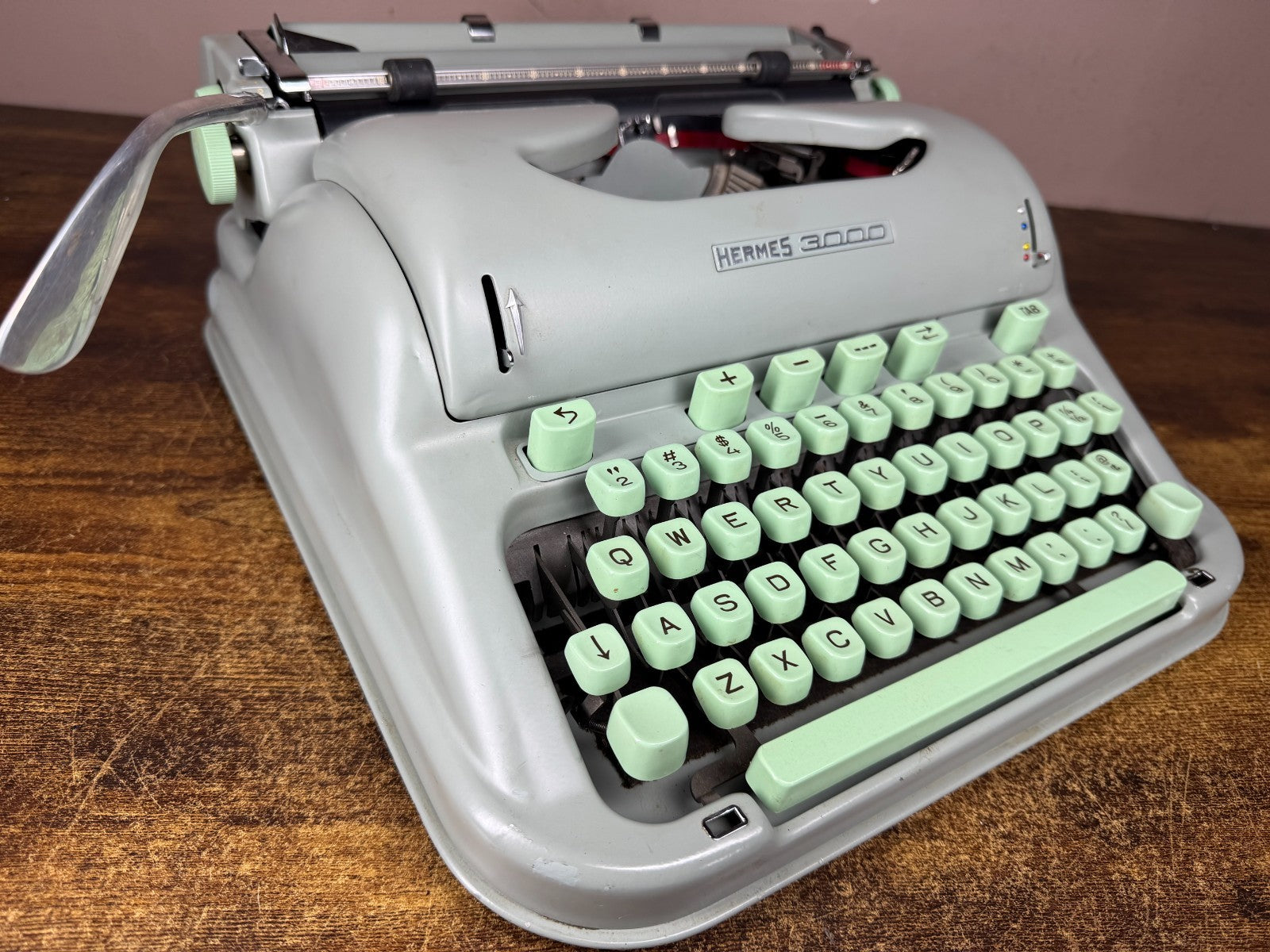 Excellent Serviced 1962 Cursive/Script Hermes 3000 Typewriter w New Platen 13CPI