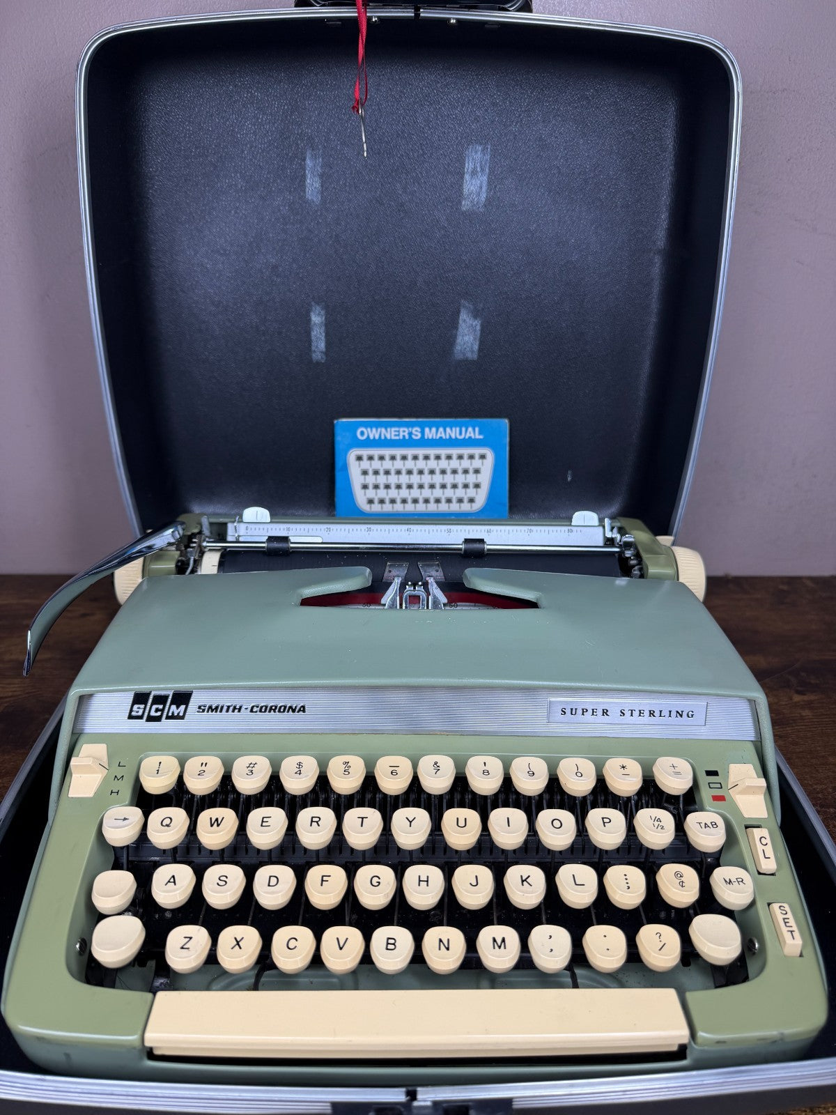 Nice! Serviced 1969 Smith-Corona Super Sterling Seafoam Green Typewriter