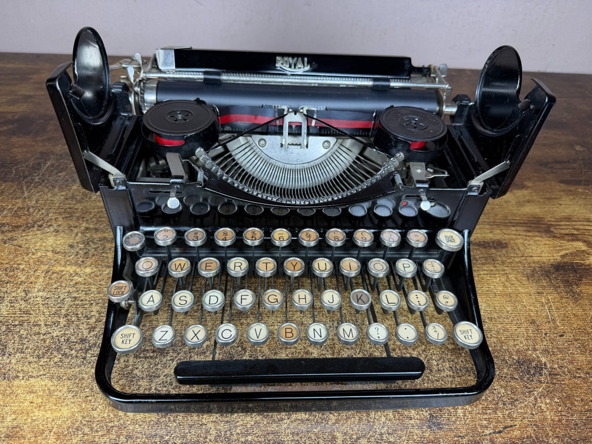 Excellent Serviced 1931 Royal P Model Glossy Gull Wing Typewriter New Platen