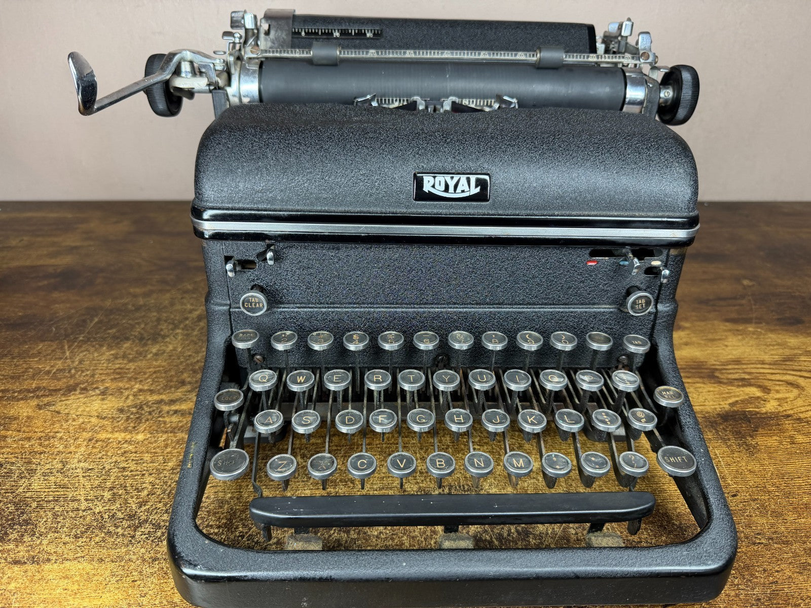 Nice! Serviced 1938 Royal KMM Vintage Desktop Typewriter