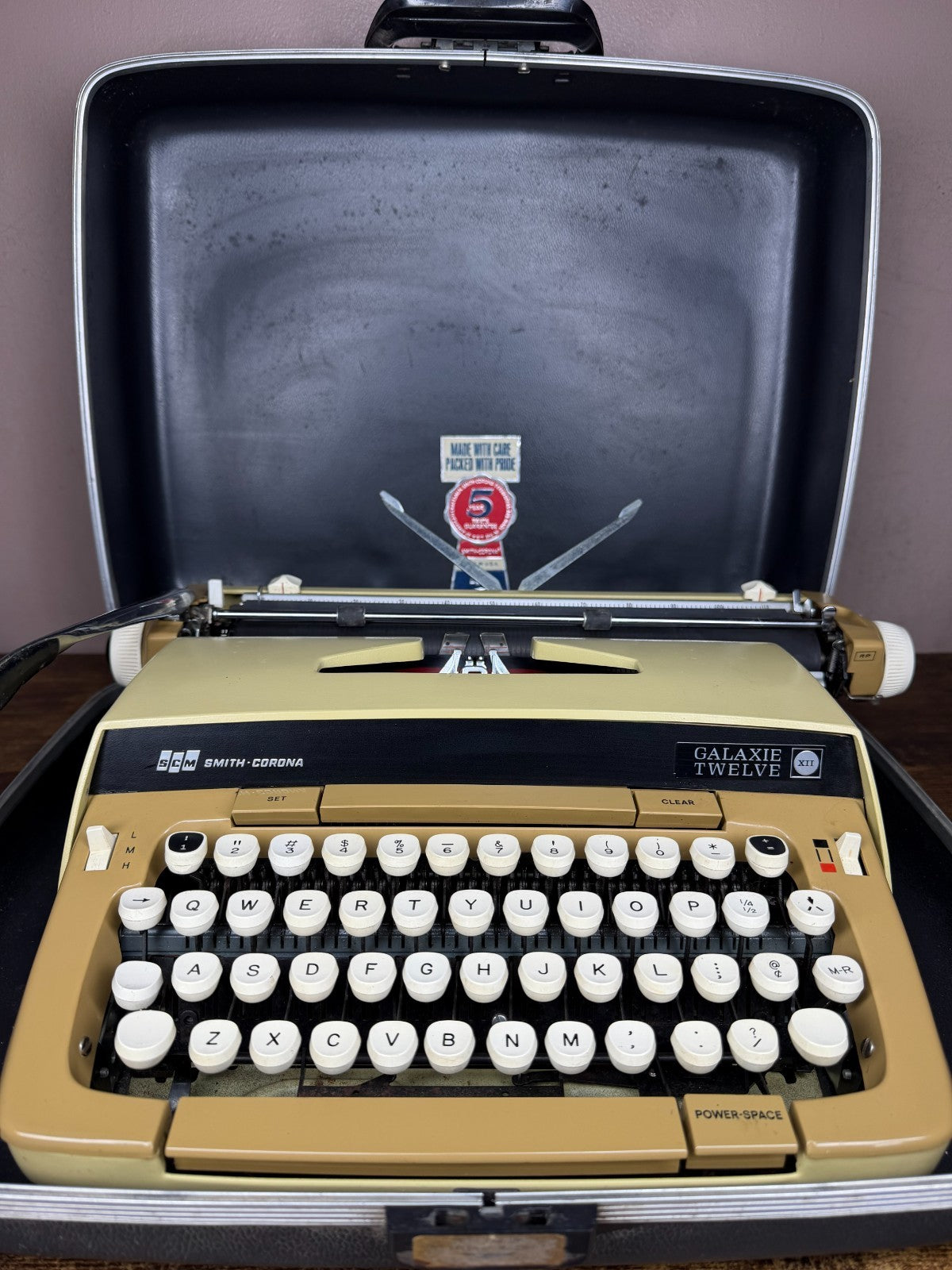 Serviced 1973 Smith-Corona Galaxie 12 Tan/Yellow Vintage Portable Typewriter