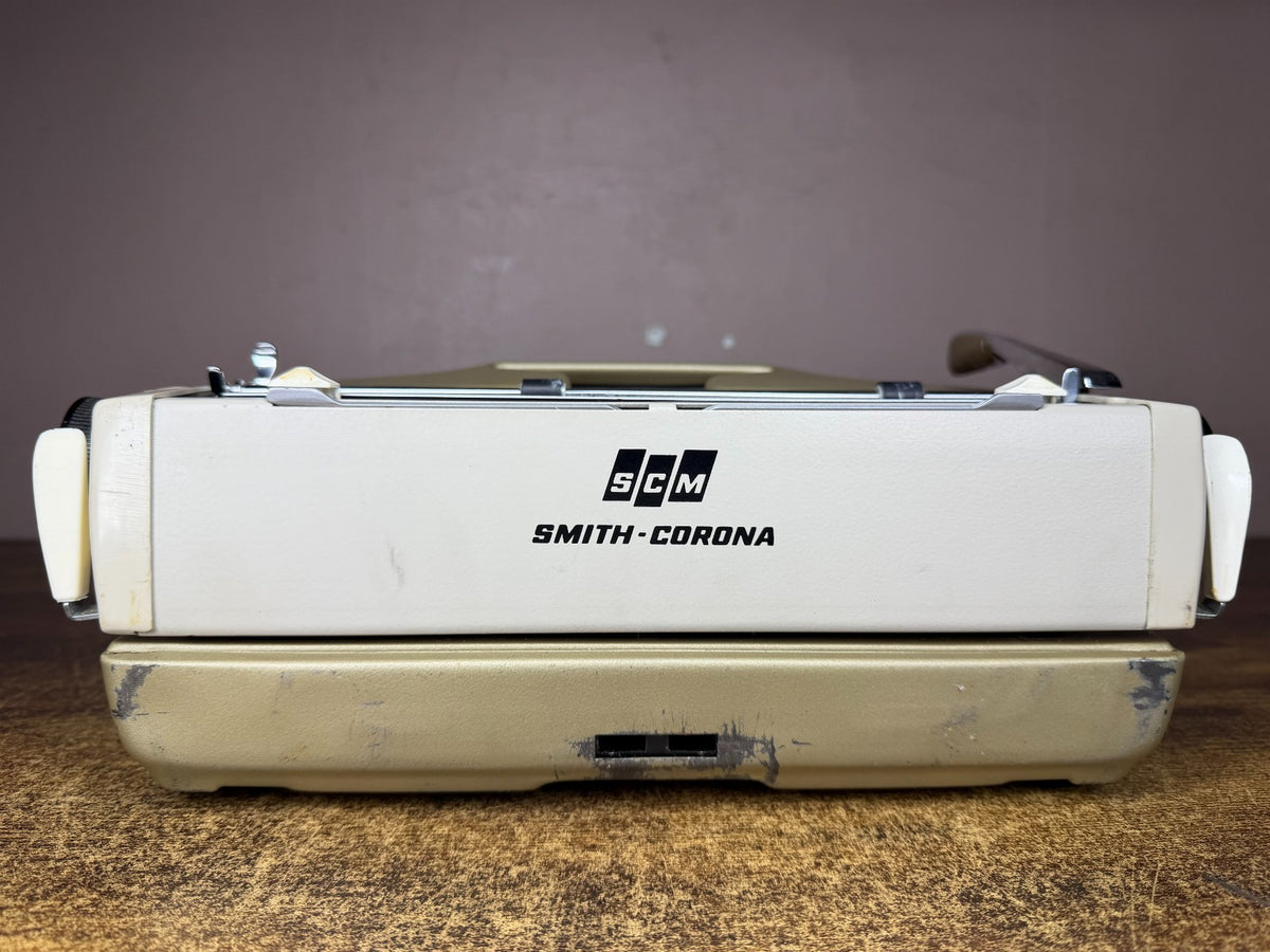 Nice! Serviced 1965 Smith-Corona Galaxie II "Antique Gold" Portable Typewriter