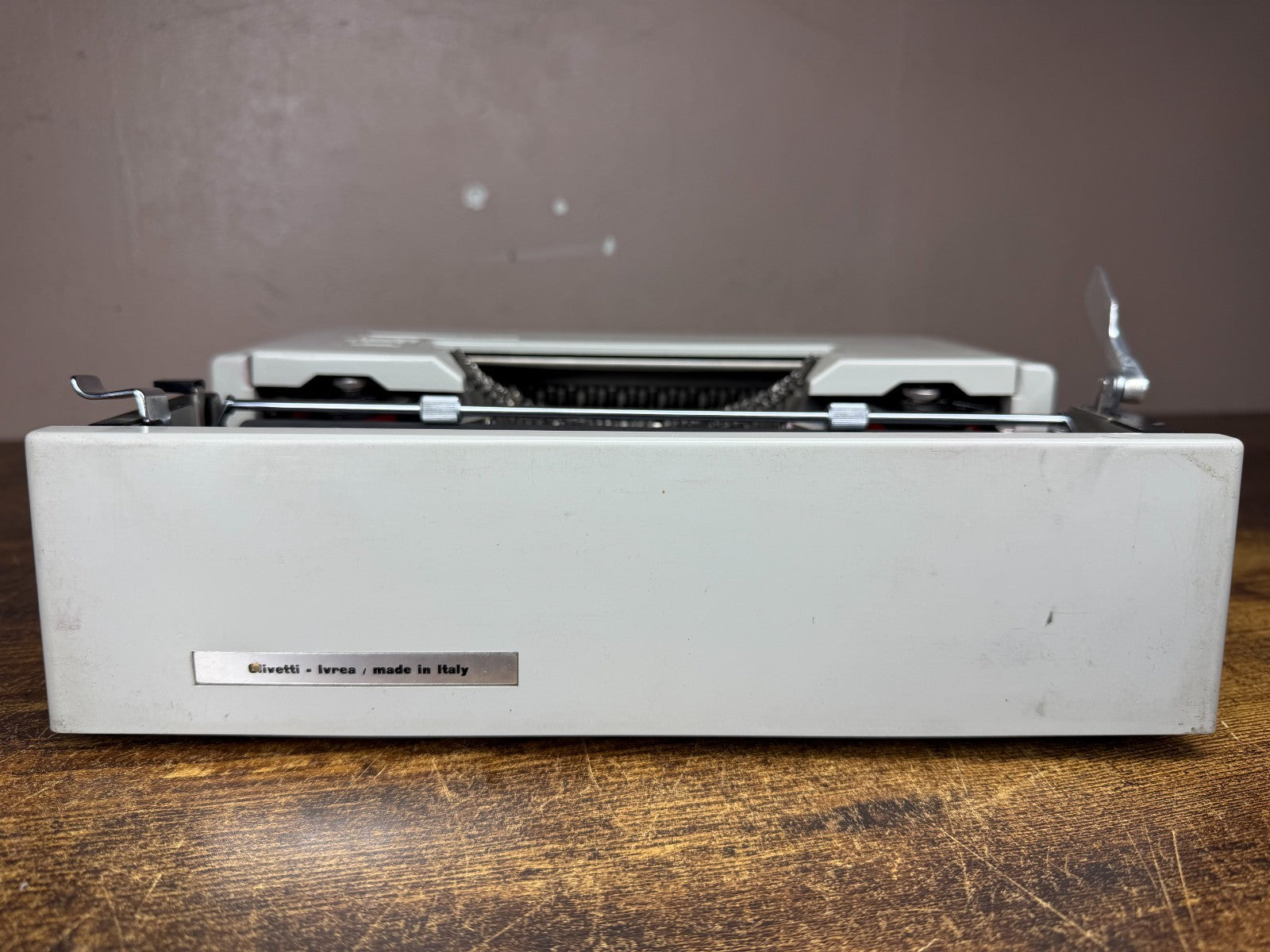 Serviced 1968 Olivetti Lettera 31 Vintage Ultra-Portable Typewriter