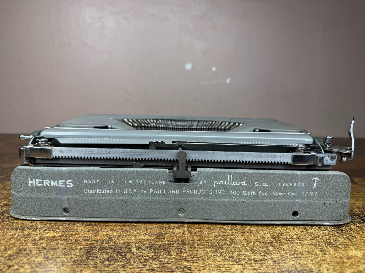 Nice! Serviced 1954 Hermes Rocket Vintage Ultra-Portable Typewriter