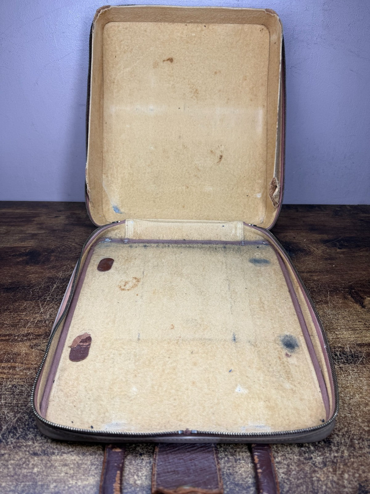 Excellent Serviced 1956 Olivetti Lettera 22 Ultra-Portable Typewriter New Platen