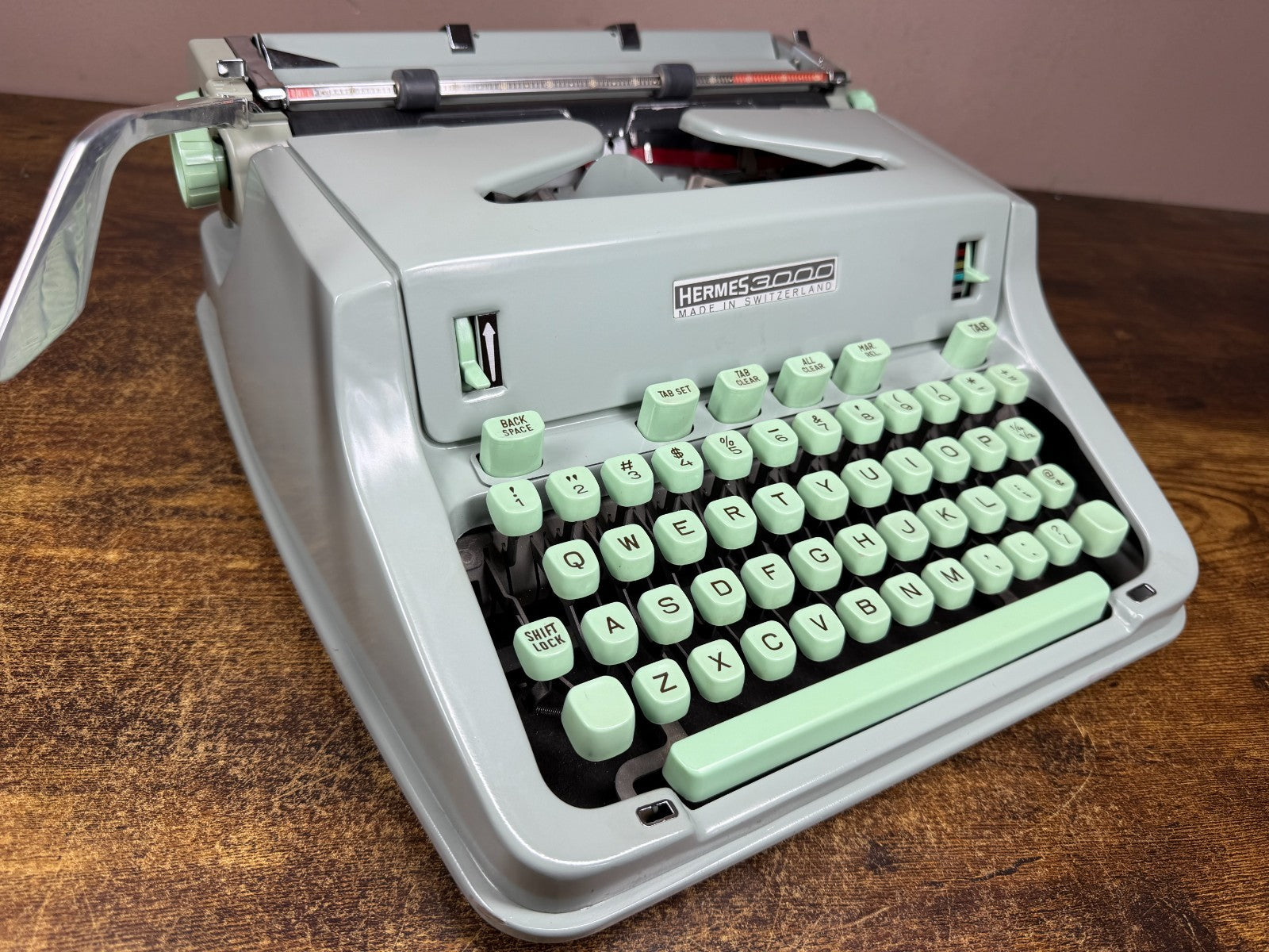 Excellent! Serviced 1967 Hermes 3000 Vintage Portable Typewriter Elite