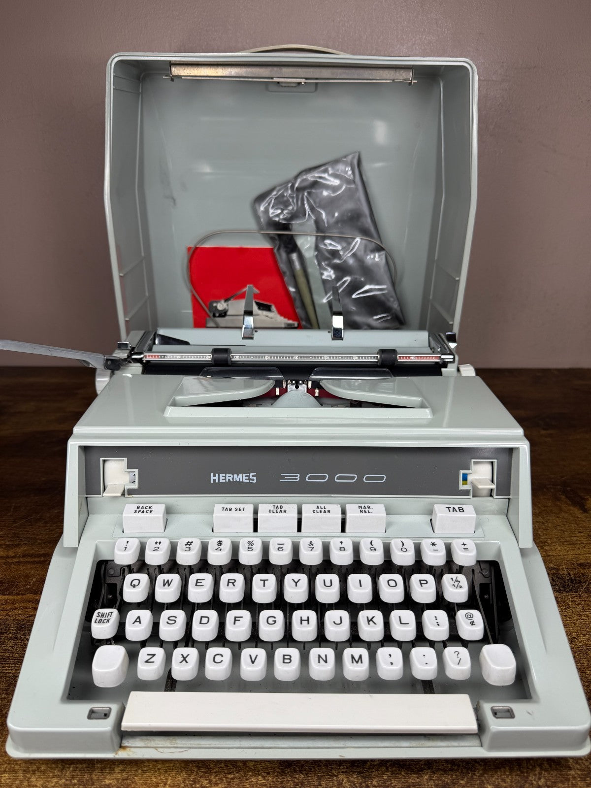 Excellent! Serviced 1972 Hermes 3000 3rd Gen Typewriter Techno Pica New Platen