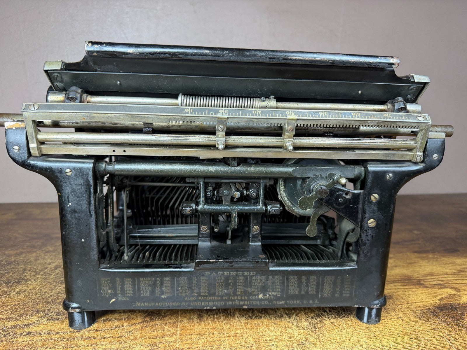 Serviced 1911 Underwood No.5 Typewriter French/English New Platen, Feet, Rollers