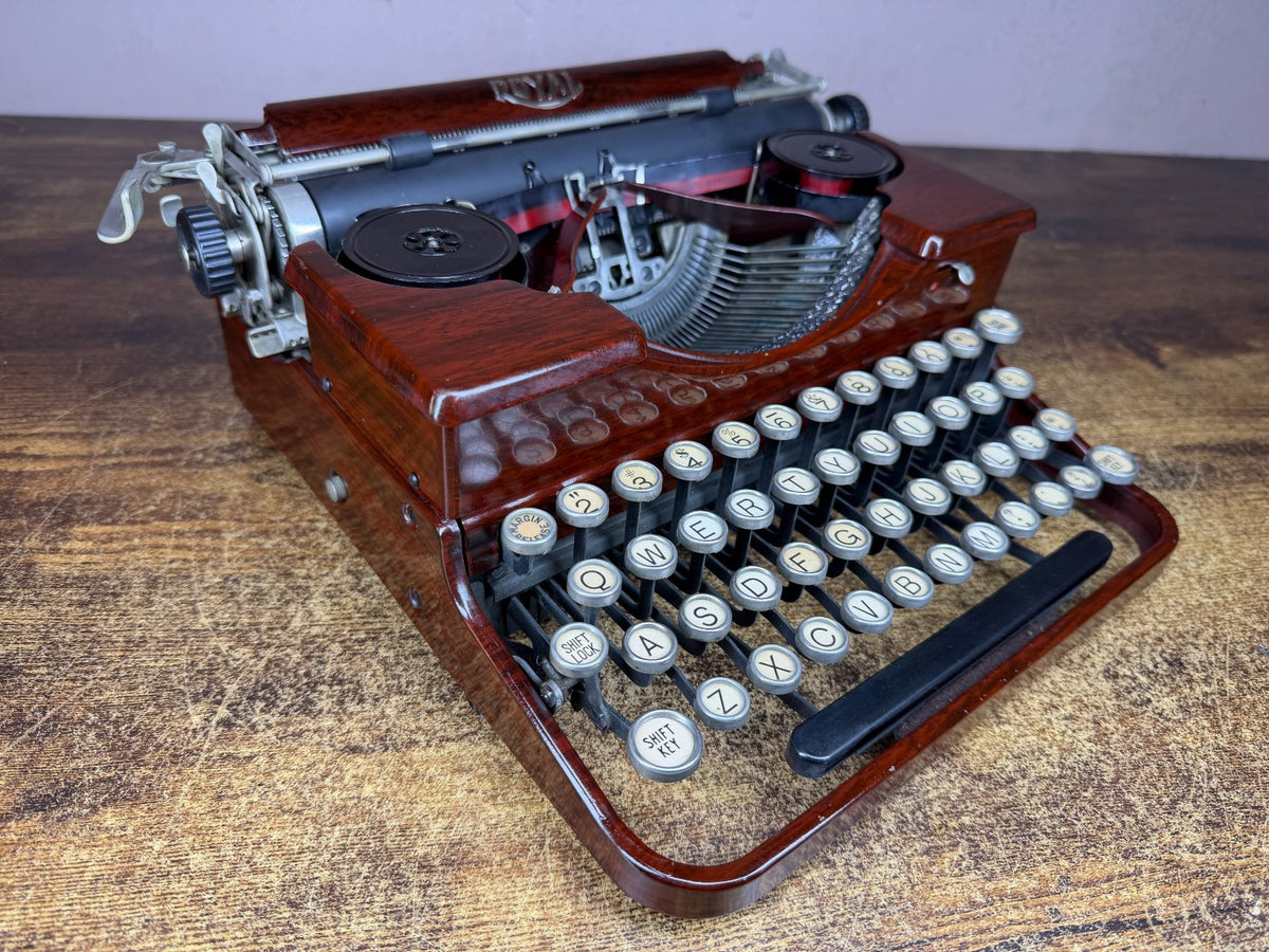 Nice! Serviced 1930 Royal P Model Red Woodgrain Elite Typewriter New Platen