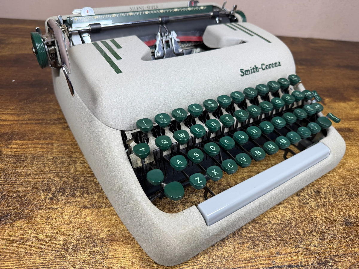 Near Mint! Serviced 1954 Smith-Corona Silent-Super Vintage Typewriter New Platen