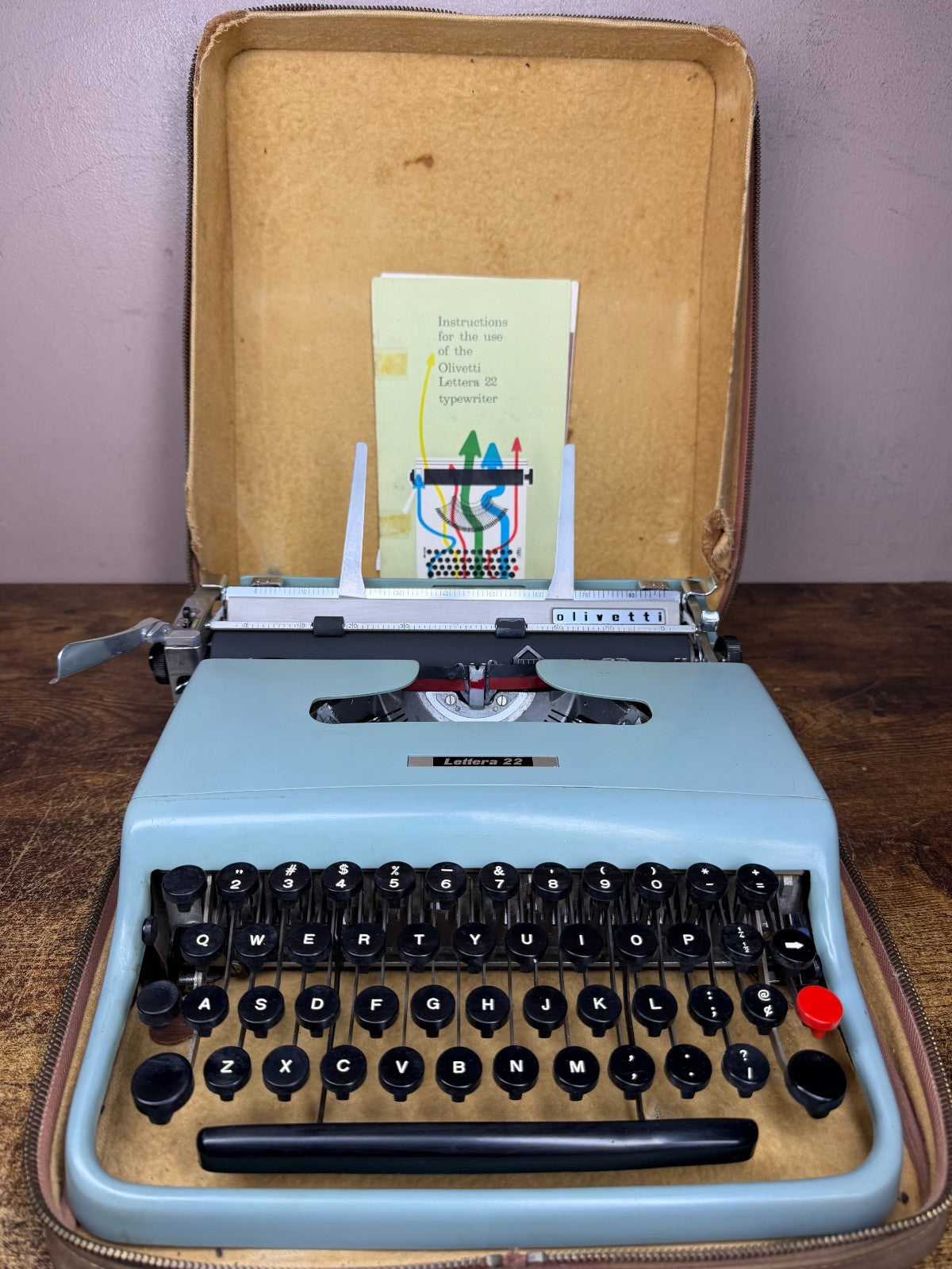 Excellent Serviced 1956 Olivetti Lettera 22 Ultra-Portable Typewriter New Platen