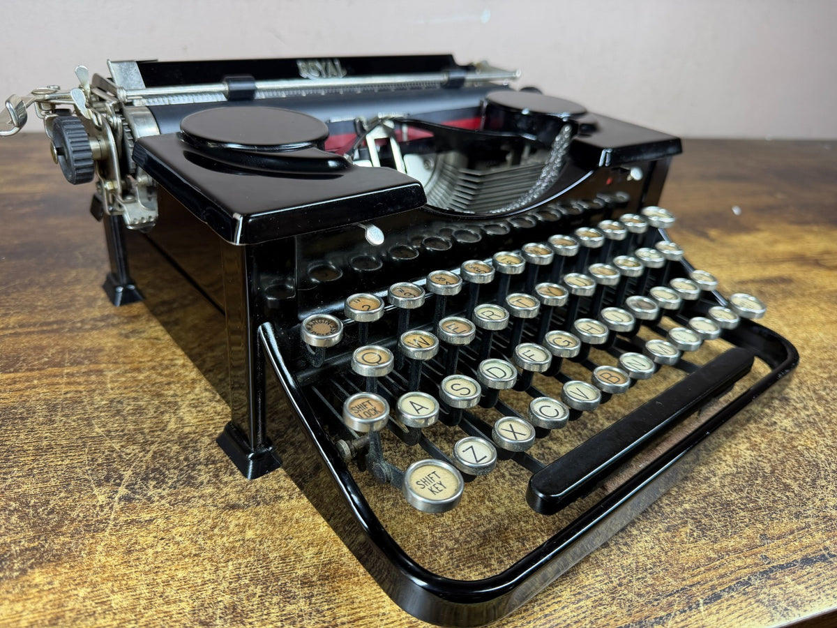 Excellent Serviced 1931 Royal P Model Glossy Gull Wing Typewriter New Platen