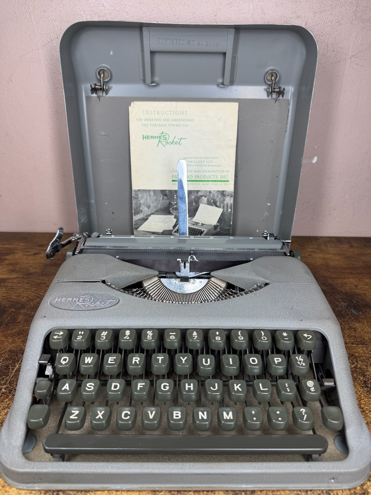 Nice! Serviced 1954 Hermes Rocket Vintage Ultra-Portable Typewriter