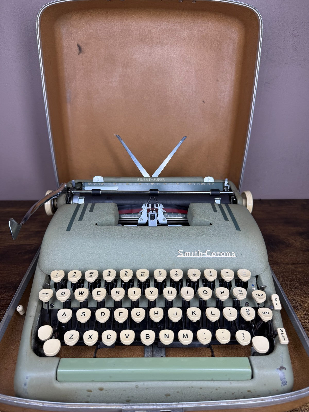 Nice! Serviced 1955 Smith-Corona Silent-Super Seafoam Green typewriter
