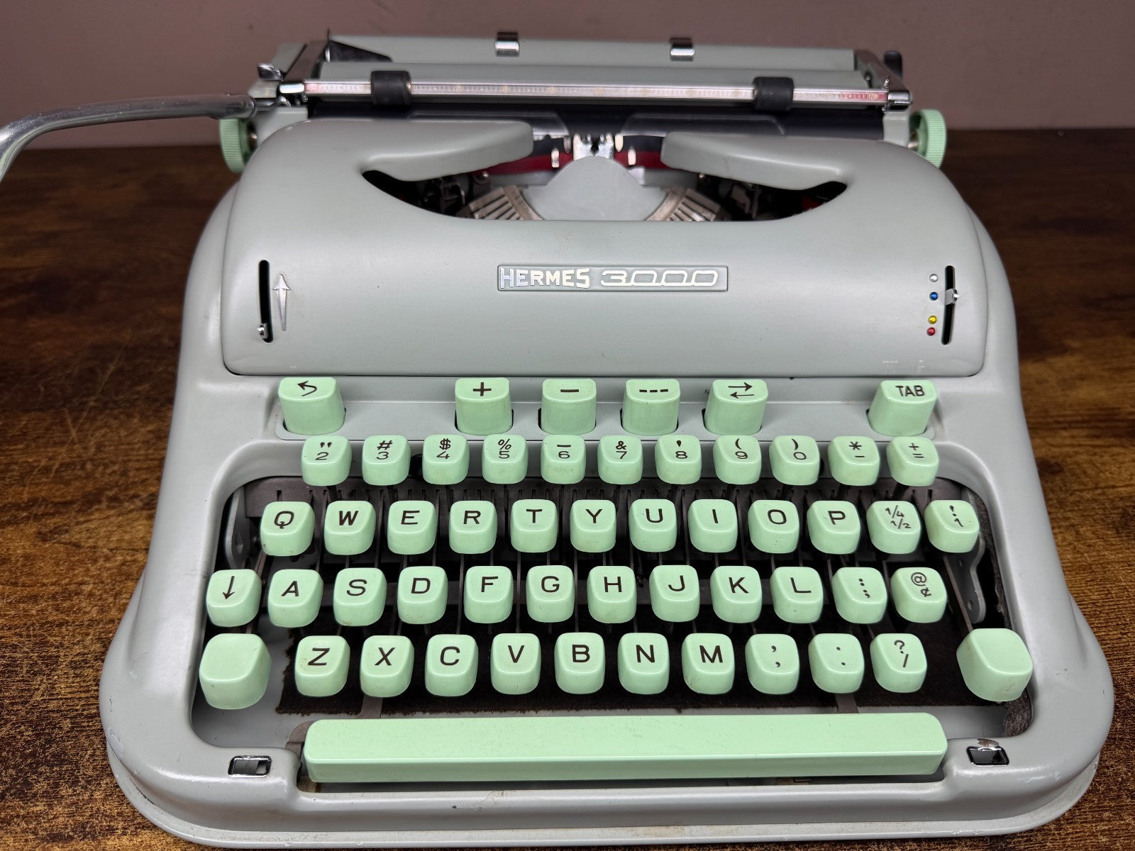 Excellent Serviced 1962 Cursive/Script Hermes 3000 Typewriter w New Platen 13CPI
