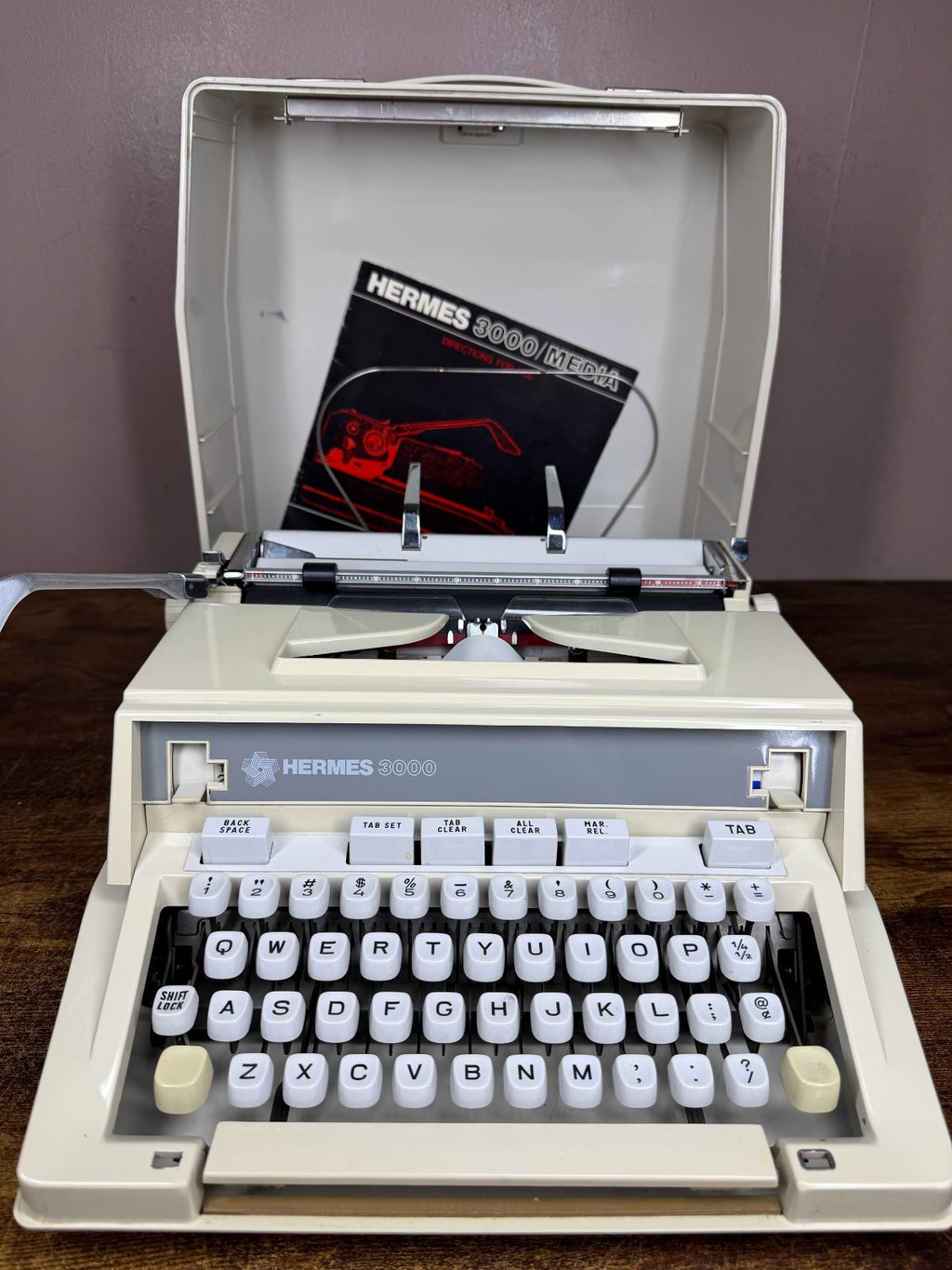 Excellent! Serviced 1976 Hermes 3000 3rd Gen Boxy Portable Typewriter Elite