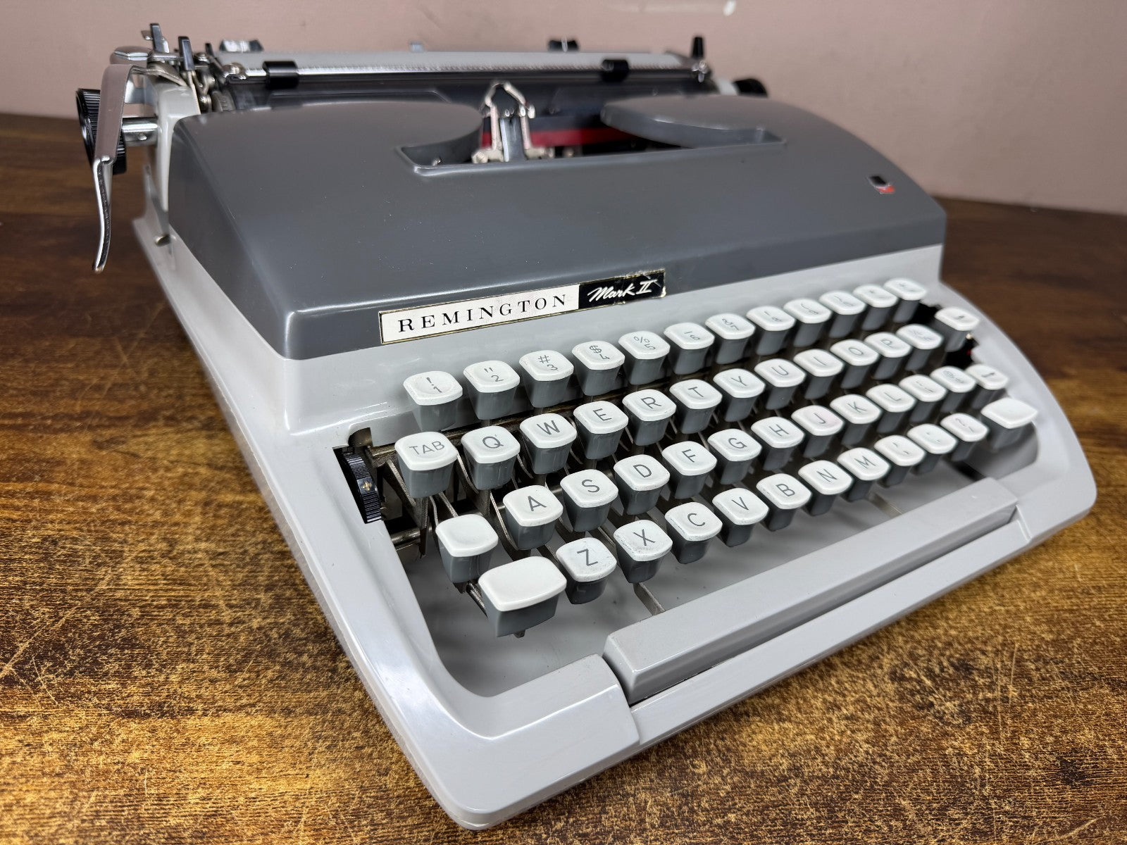 Excellent 1965 Serviced Remington Mark 2 Torpedo Typewriter Made in West Germany
