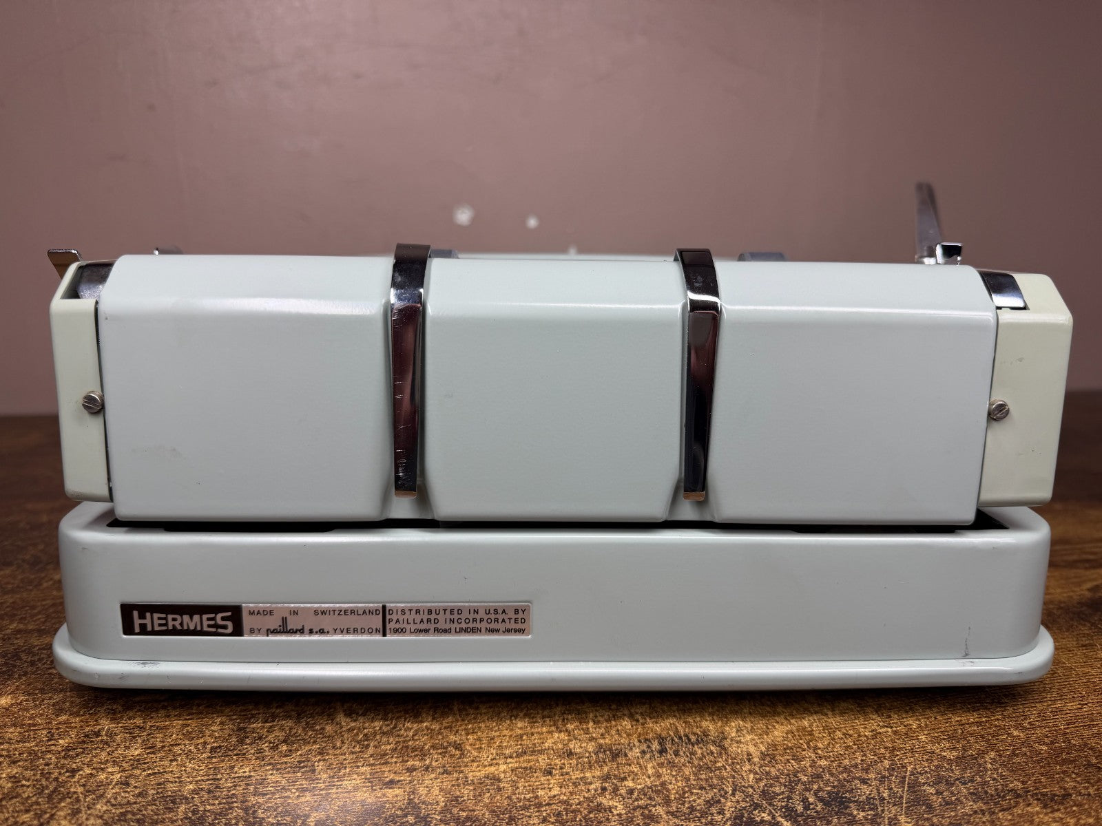 Excellent! Serviced 1967 Hermes 3000 Vintage Portable Typewriter Elite