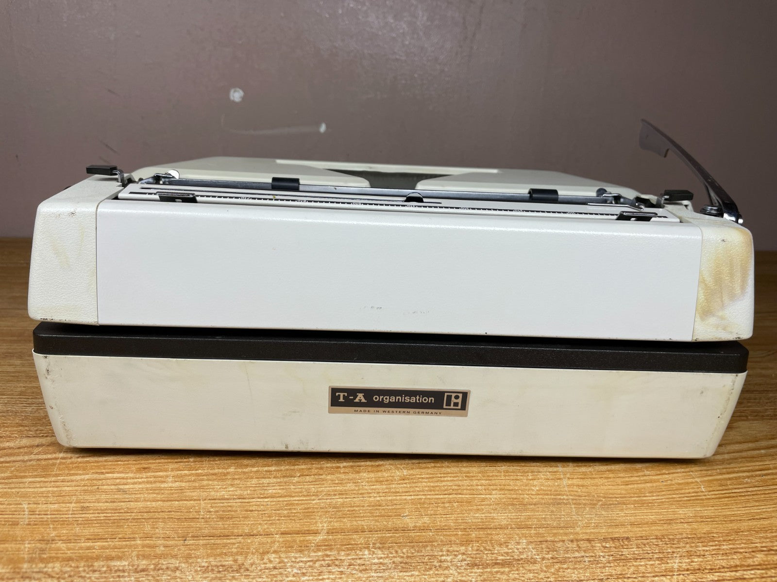 Excellent! Serviced 1977 Adler J2 Fully Functional Vintage Portable Typewriter