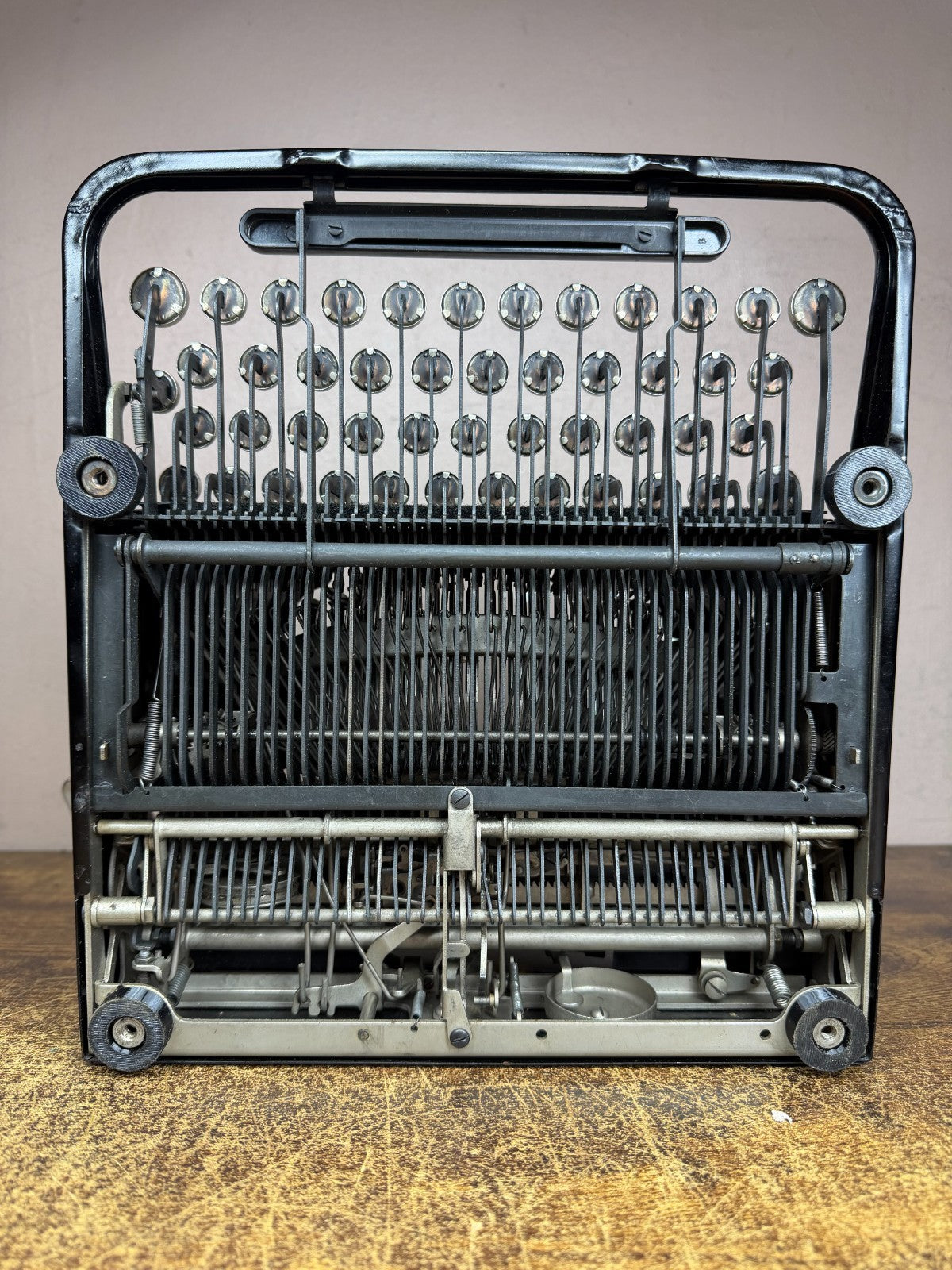 Excellent! Serviced 1928 Royal P Model 1st Gen Portable Typewriter New Platen