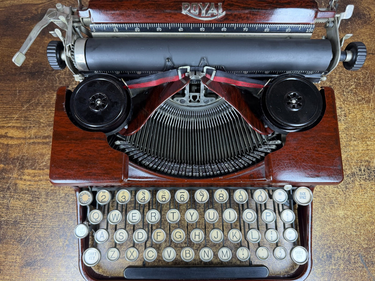 Nice! Serviced 1930 Royal P Model Red Woodgrain Elite Typewriter New Platen