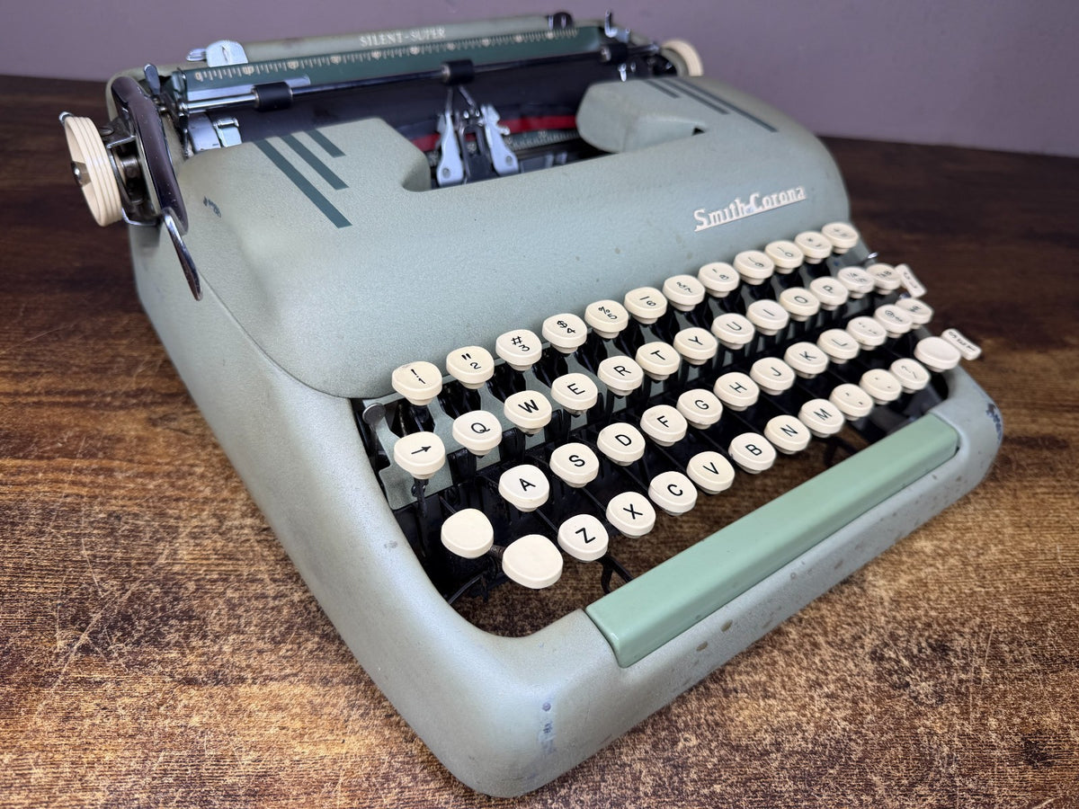 Nice! Serviced 1955 Smith-Corona Silent-Super Seafoam Green typewriter