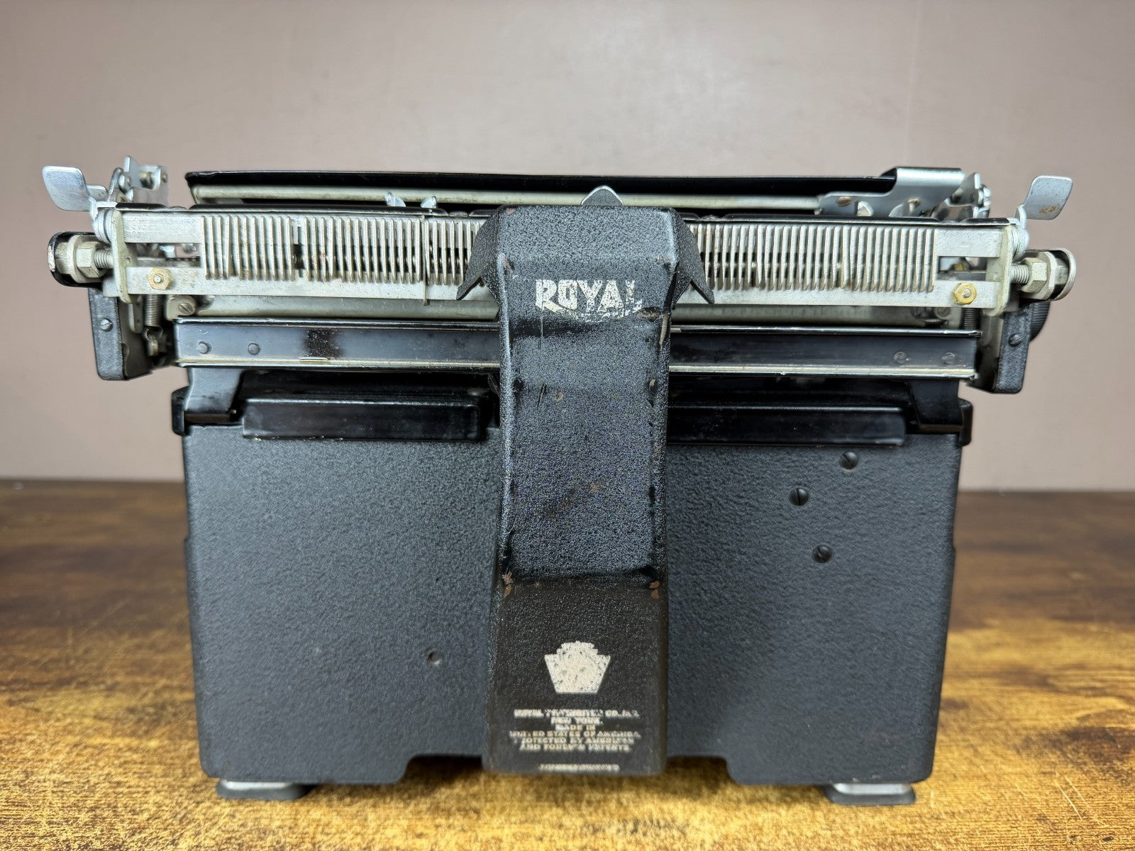 Nice! Serviced 1938 Royal KMM Vintage Desktop Typewriter