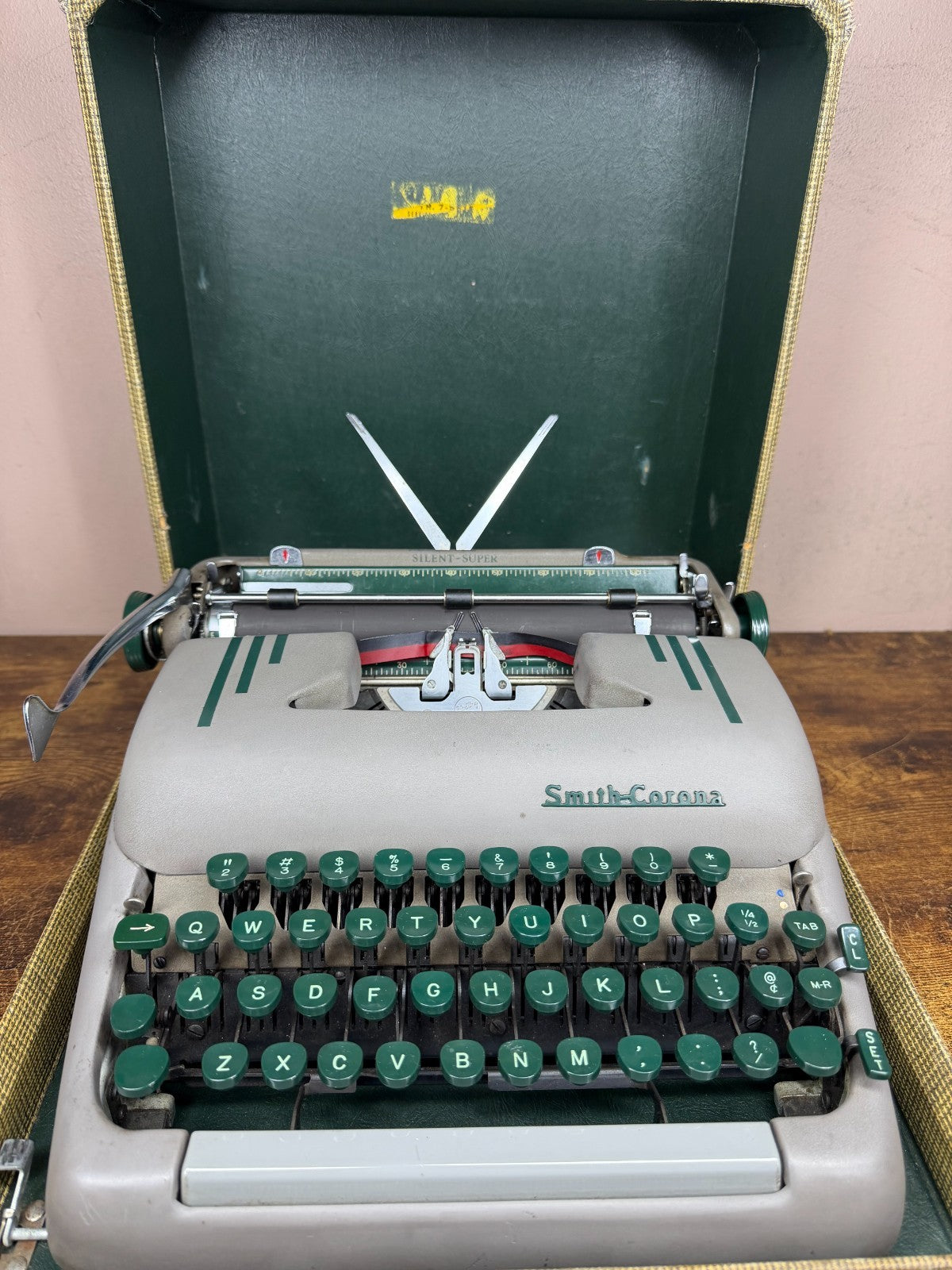 Nice! Serviced 1954 Smith-Corona Silent-Super Vintage Portable Typewriter